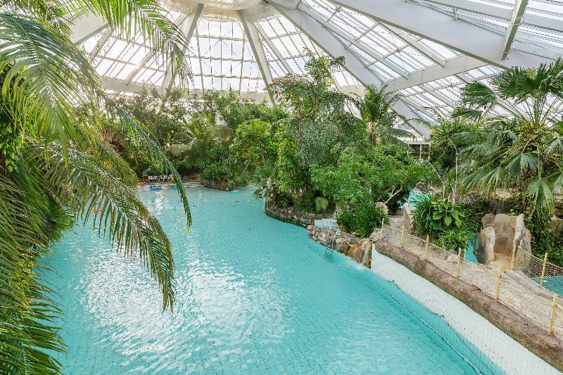 Holiday park Center Parcs Les Bois Francs 3*